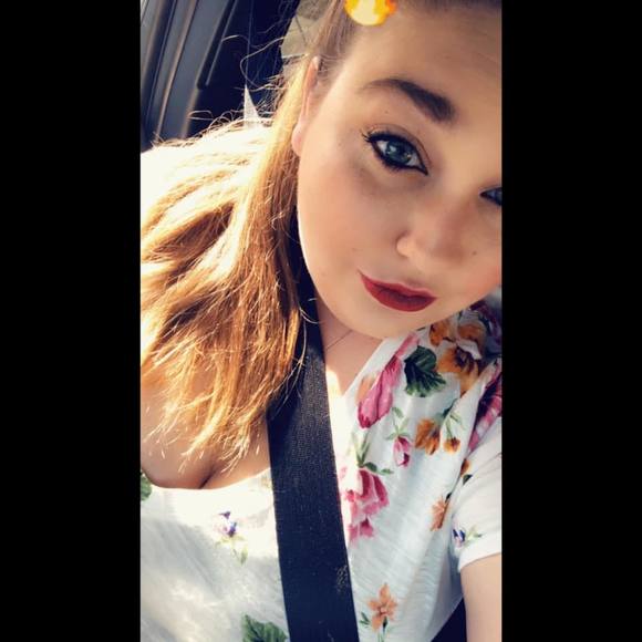 Meet your Posher, Samantha leigh - Picture 1 of 1